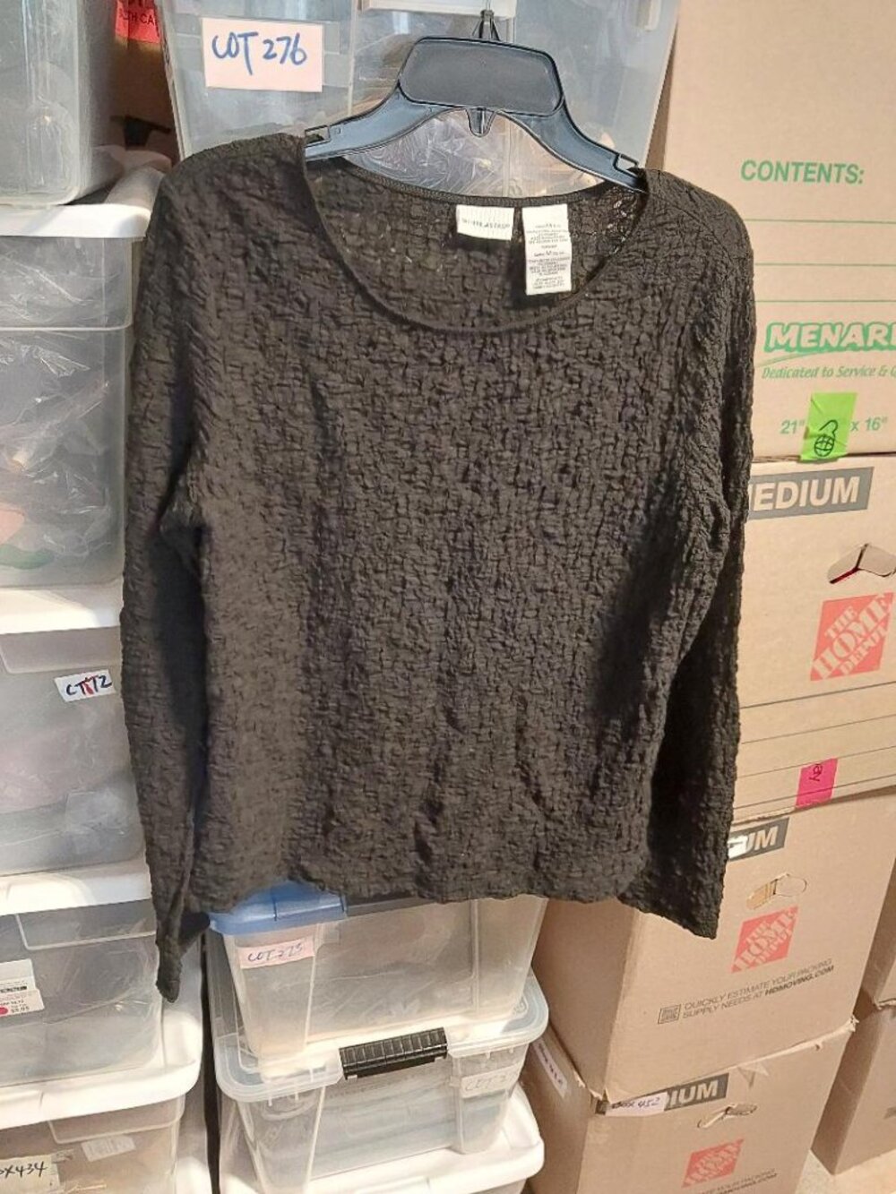 Women White Stag Long Sleeve Top Crinkled knit Round Neck Black Size M